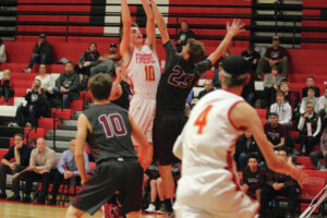 Devils Lake’s Grant Nelson scores 36, leads NDSU over UND 91, 75