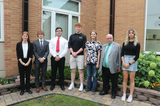 130020543_web1_Presidential-scholars-LRSC-
From left: Lenora Wolf, Aiden Bryce-Volk, Dawson Weisz, Ryan Boesl, Skyler Bergstrom, LRSC President Doug Darling and Julia Pic. Not pictured Matthew Withrow. <em>(photo submitted by LRSC)</em>