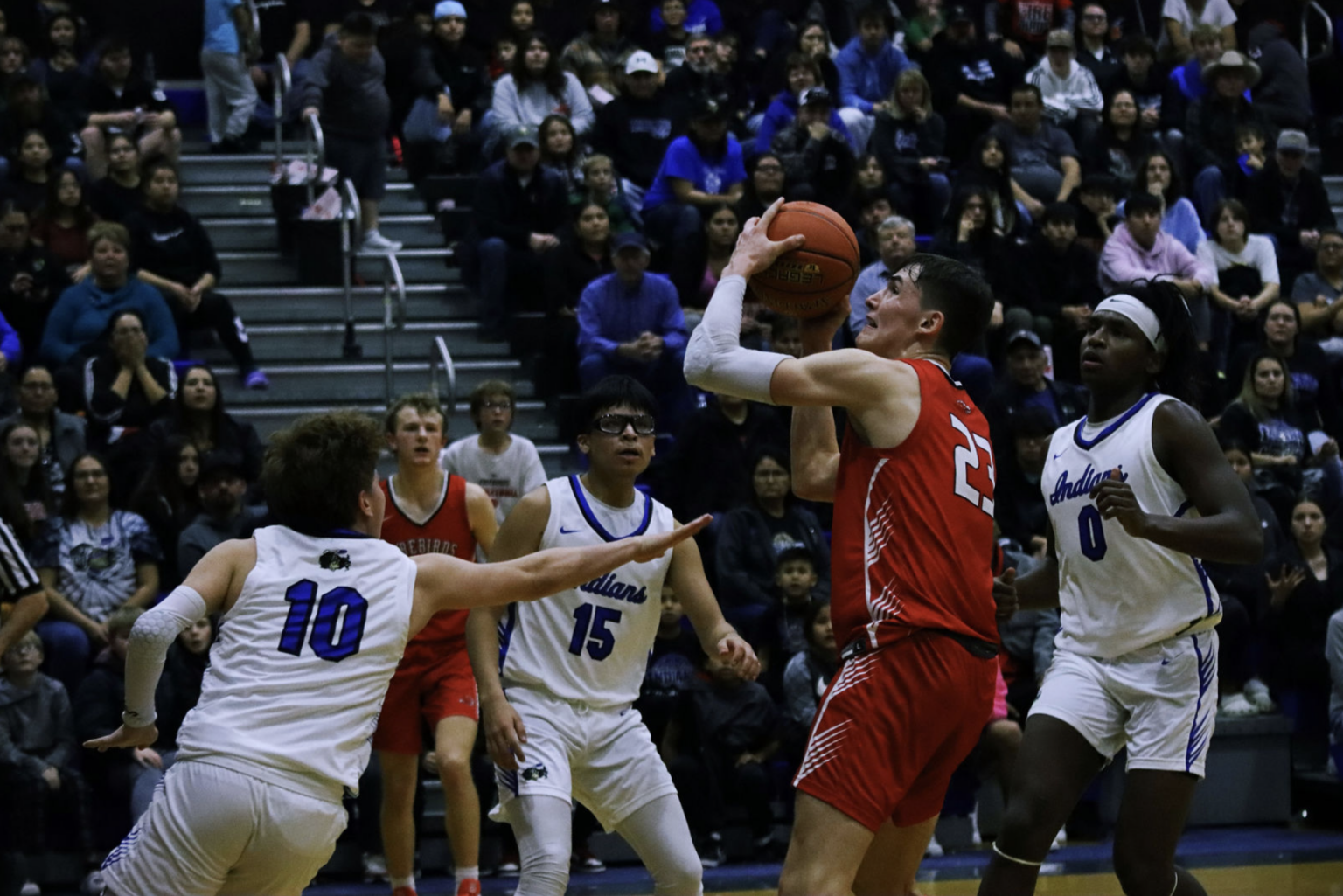 No. 2 Devils Lake boys’ basketball outlasts No. 3 Four Winds