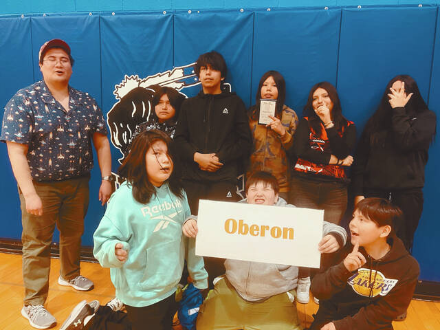 130526698_web1_Oberon-School-cmyk-
Mr. Brian Moriel stands with his team of Fifth - Eighth graders, they are from left: Back row: Brec, Xander, Kangi, Wanikiya and Breann. Front row: Whitney, Kenji and Pearce.