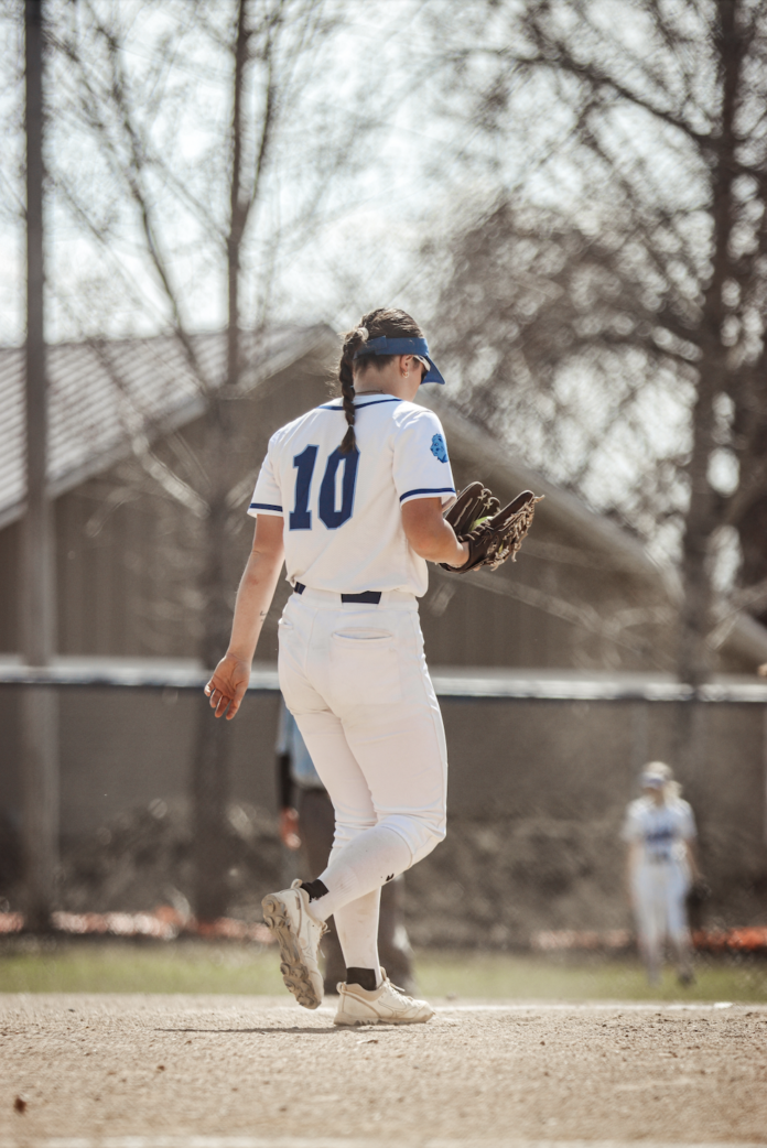 
			
				                                Darian Bender/Photos by Noah Clooten
 
			
		
