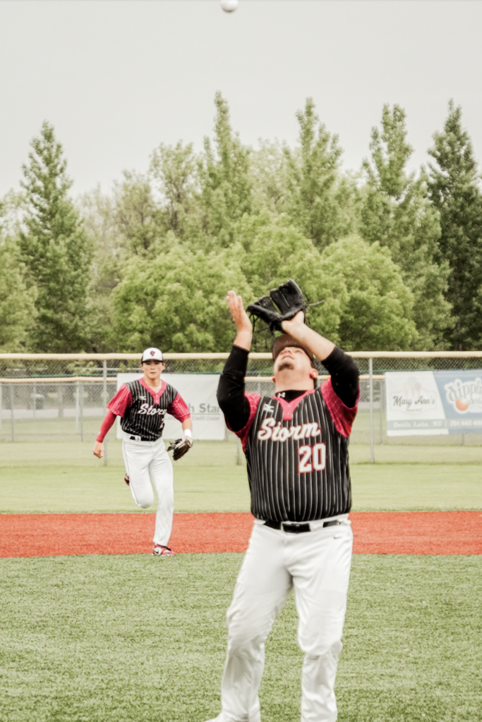 Simon Beach, Mason Palmer