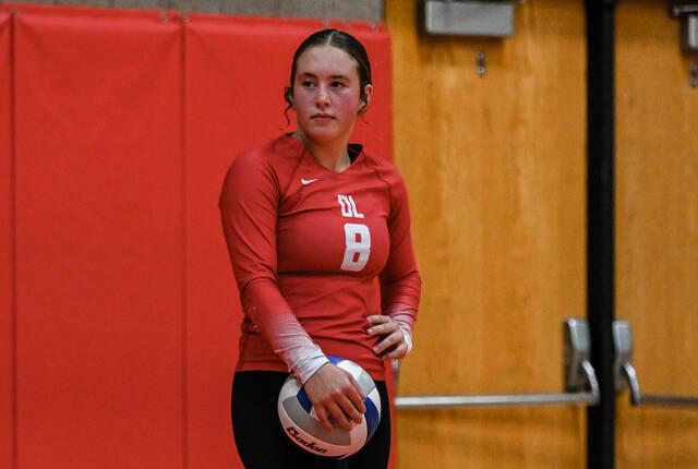 
			
				                                Devils Lake volleyball libero Julia McIvor (Photo by Cameron Carlson)
 
			
		