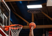 
			
				                                Marial Deng leaps for the dunk.
 
			
		