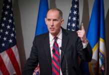 Minn. GOP gubernatorial candidate drops out, faults Trump immigration policy