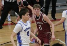 Team depth, versatility fueling No. 1 Four Winds/Minnewaukan’s 14-game win streak
Joran Lohnes backpedals while watching the ball during Four Winds/Minnewaukans win over Carrington on Thursday. (Photo by Mojo Hill)