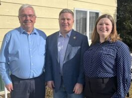 
			
				                                Democratic candidates John Kelly, Trygve Hammer, and Diane Norris outside the Pekin Community Center to meet with residents to discuss their political goals on Thursday, March 19.
                                 Photo by Mark C. Robinson

			
		