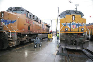 Union Pacific builds case to acquire rival Norfolk Southern