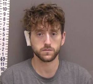 Hennen appears in virtual hearing with new attorney