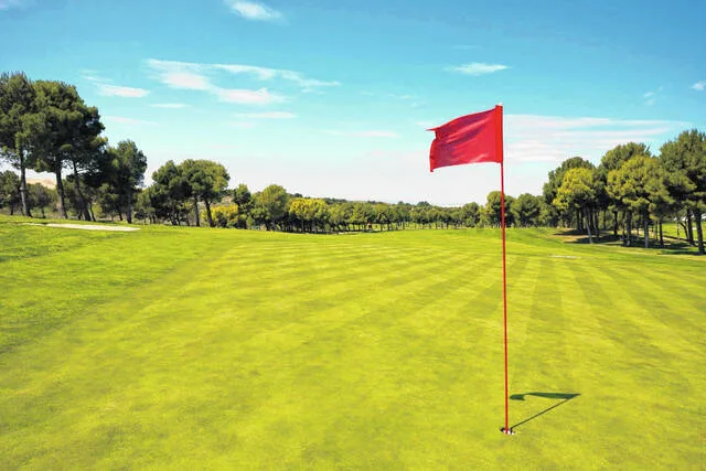 Devils Lake girls’ golf posts program’s best score in 2026 opener