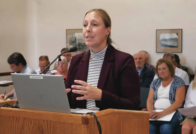 Bills for kratom regulation, synthetic ban advance to North Dakota special session