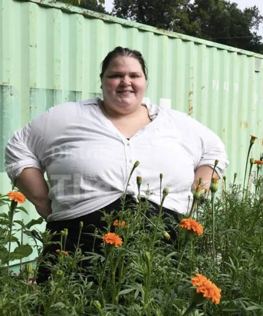 Helping your neighbor: Tennessee woman’s neighbors share land to help her start a flower business