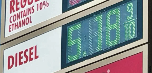 The current price of diesel gas, as of Aug. 27, at Bjornssons Shell Gas Station on Hwy. 2 in Devils Lake.
                                 Photo by Mark C. Robinson, DLJ