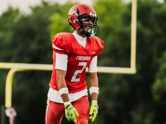 Domingo Engberg’s big plays lead Devils Lake over No. 3 Central Cass