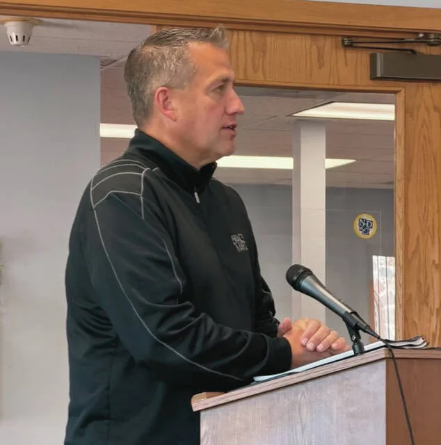 BradyMartz rep reviews 2022 airport and city audits at Sept. 21 City Commission meeting.