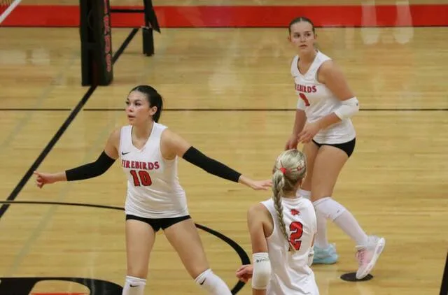 Devils Lake returns to region play, beats Hillsboro/Central Valley in five
